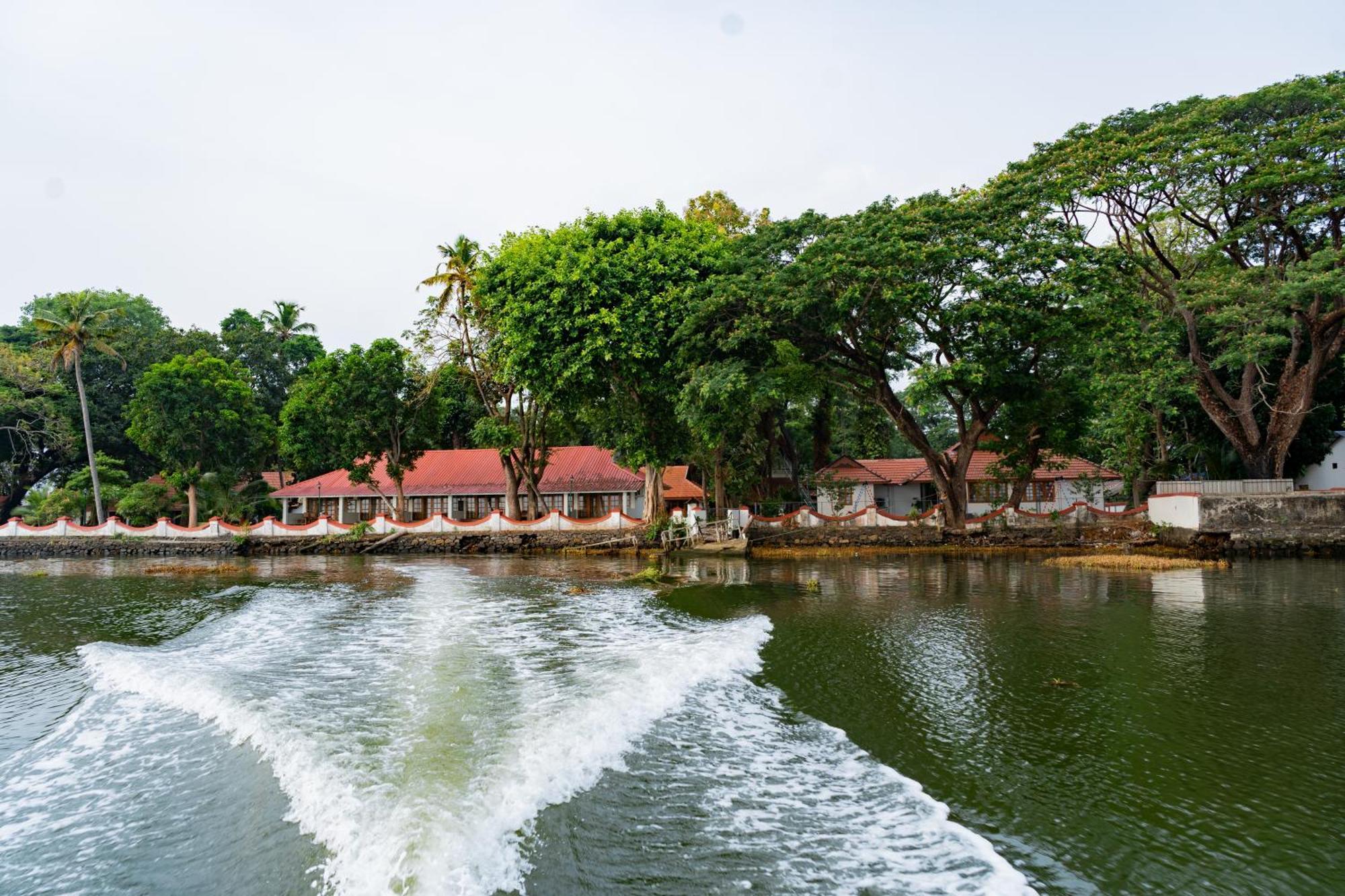 Ktdc Kumarakom Gateway Resort Alappuzha Kültér fotó